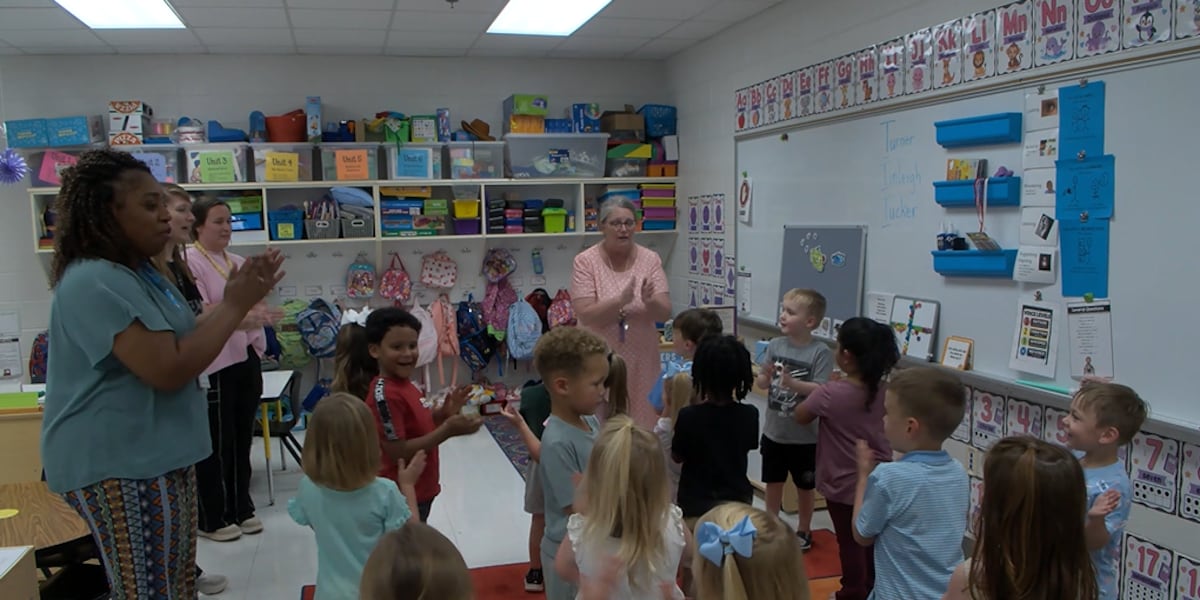 Back-to-school flows well in Pontotoc