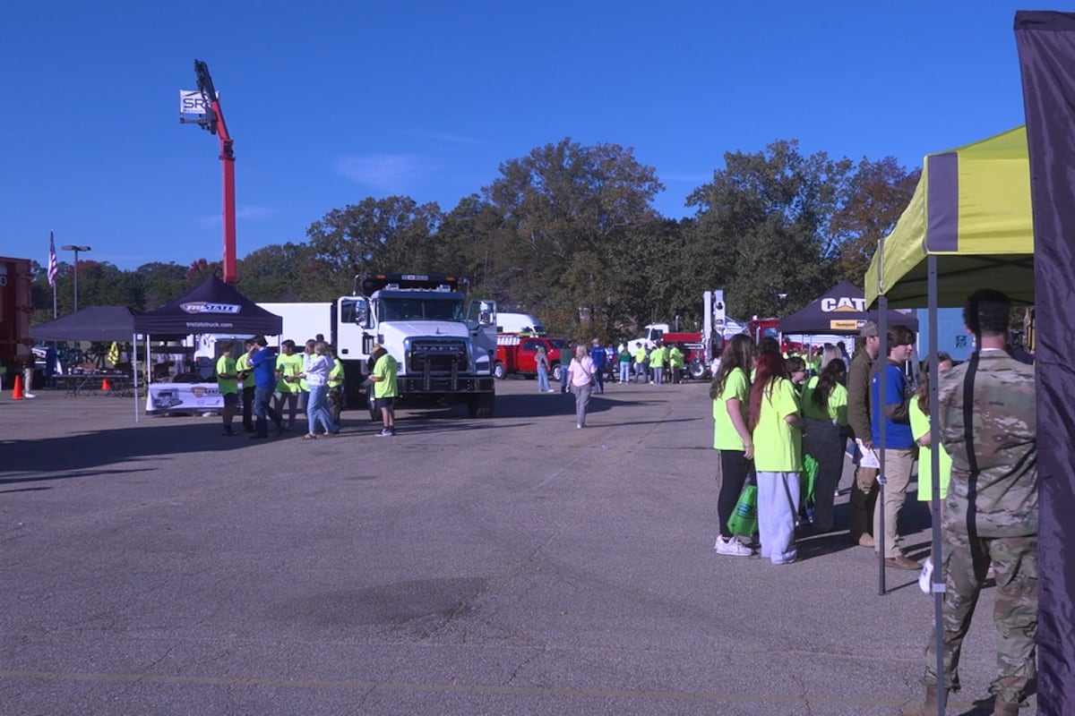 preloaded gallery image