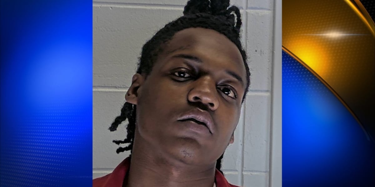 Columbus man in custody on Texas warrant